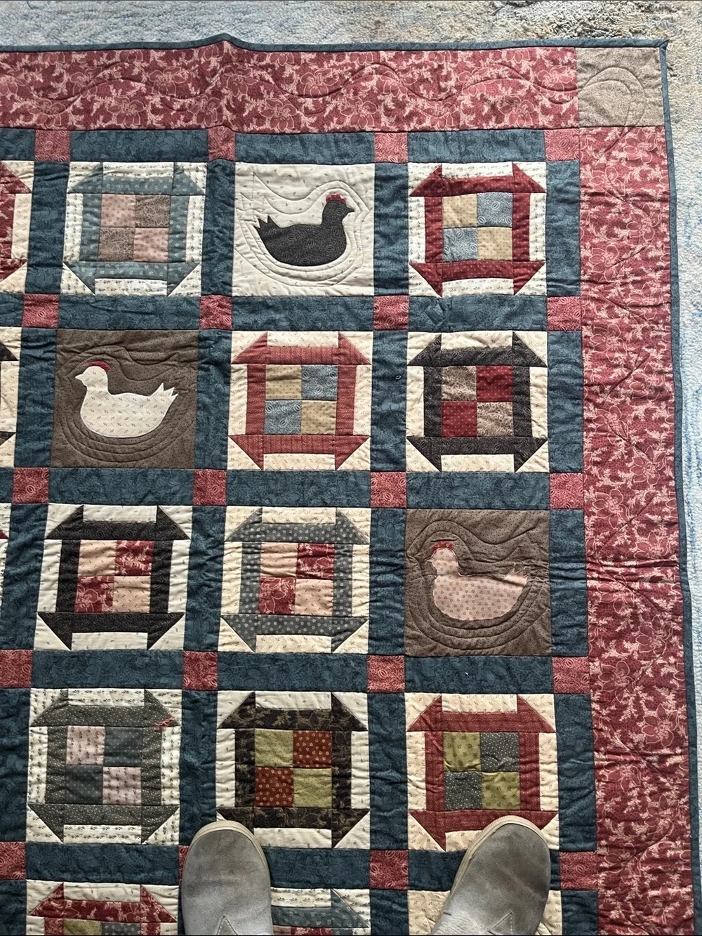Handmade Hen House Quilt 51” x 61” Made by Maria Umhey